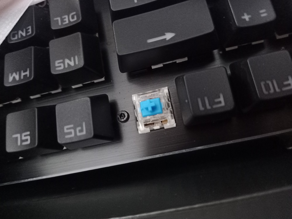 INPHIC K12 RGB Full Mechanical Gaming Keyboard - Blue Switches, RGB Backlit and 22 Lighting Mode - Image 2